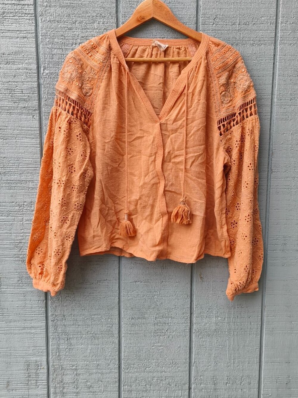 Nicole Miller Artelier 100% Cotton Embroidered Embellished Peasant Blouse sz M